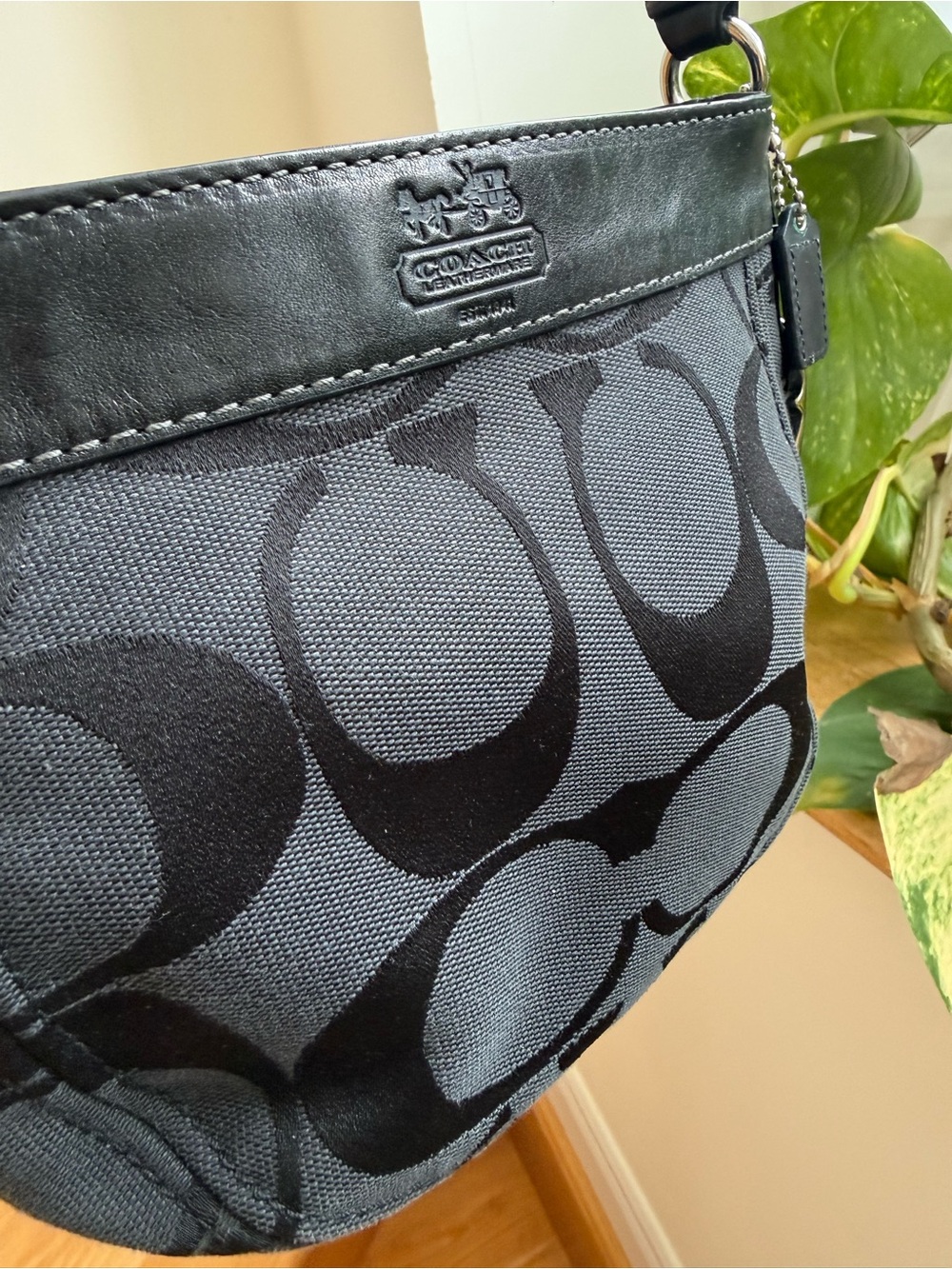 Coach Black Signature Mini Zoe - Picture 4 of 5